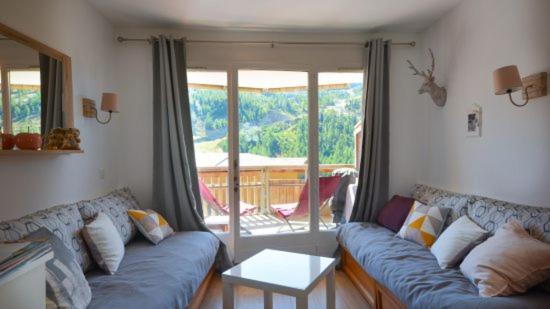 Apartmán 2 Pieces Avec Terrasse Et Vue Sur Les Pistes Isola 2000 Exteriér fotografie